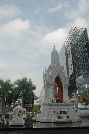 Trimurti Tapınağı